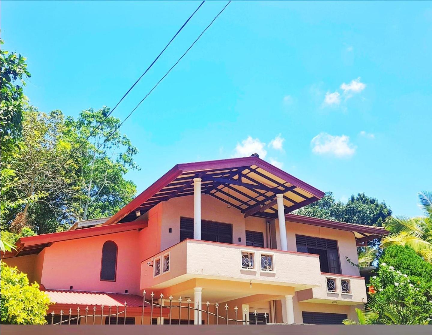 Hill House Guest Hotel Mirissa Exterior foto