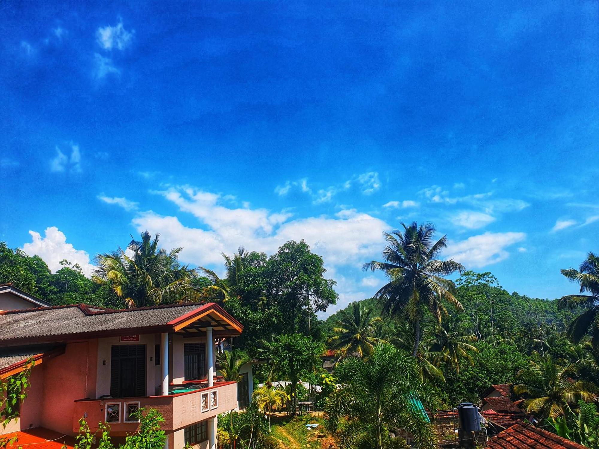 Hill House Guest Hotel Mirissa Exterior foto